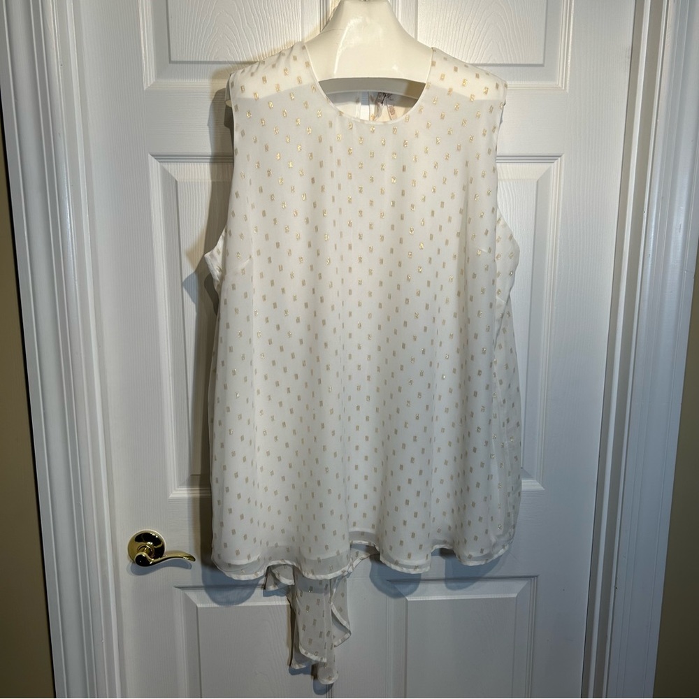 Melissa McCarthy Seven7 Sleeveless Top